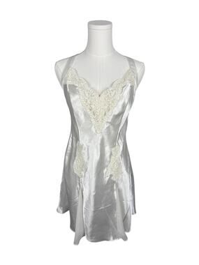 Victoria's Secret Bridal Honeymoon Beaded Lace Beaded V Neck Satin Slip Dress M